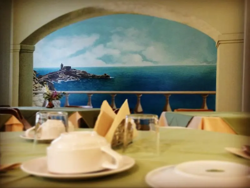Hh Il Gabbiano Hotel La Spezia