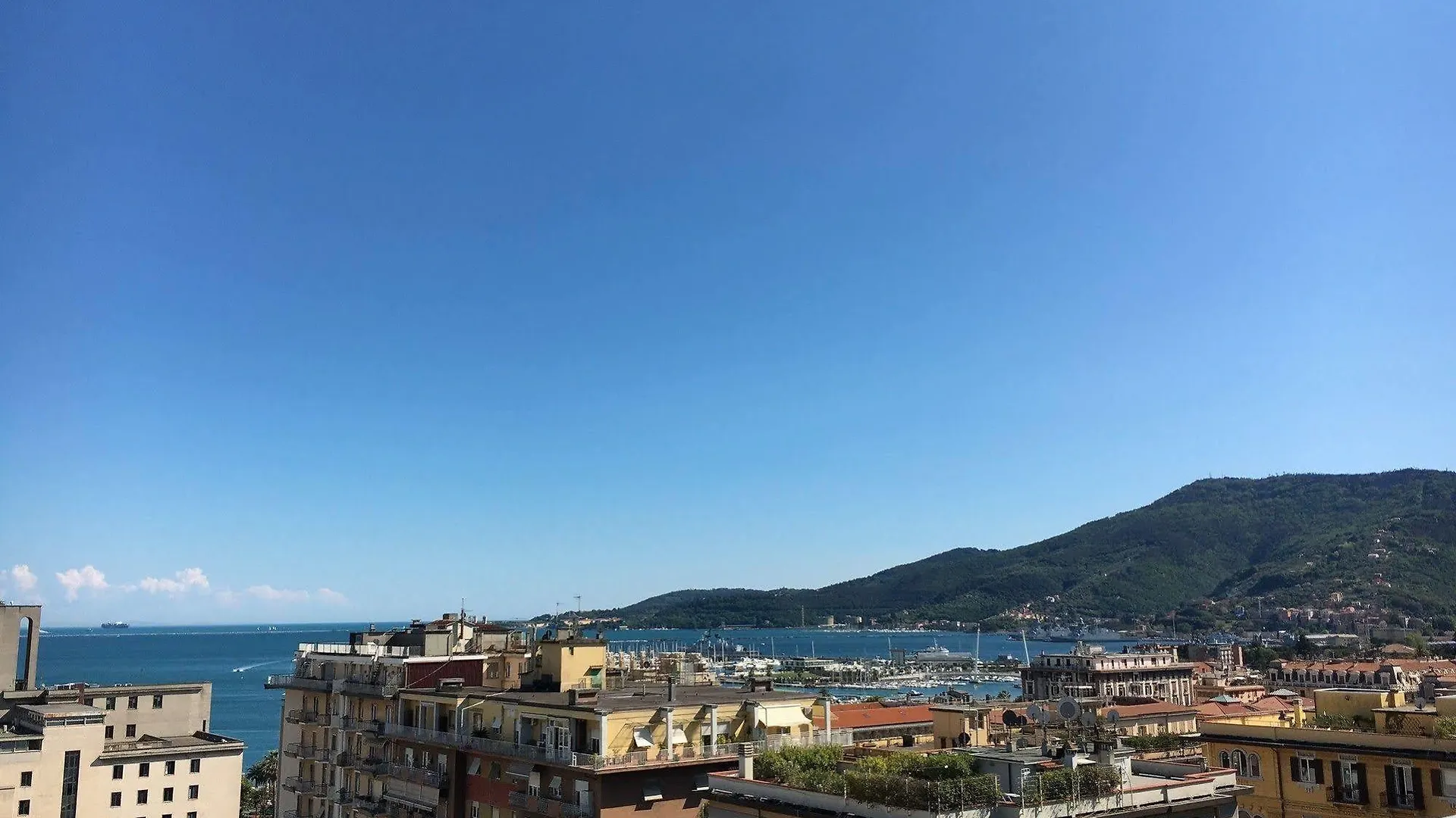 Hh Il Gabbiano Hotel La Spezia